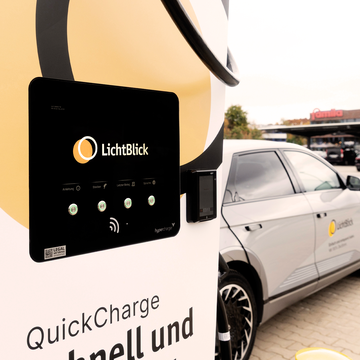 Nahaufnahme Ladestation von LichtBlick